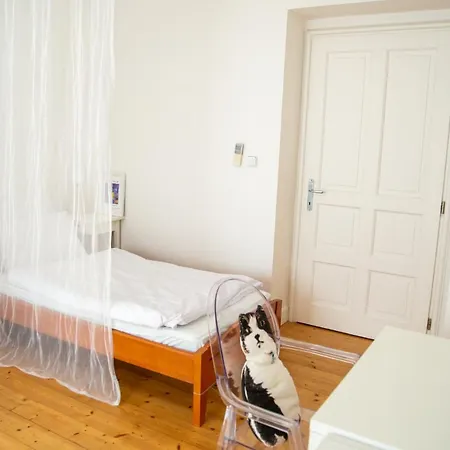 Veľký 3-izbový Bratislava-staré Mesto *