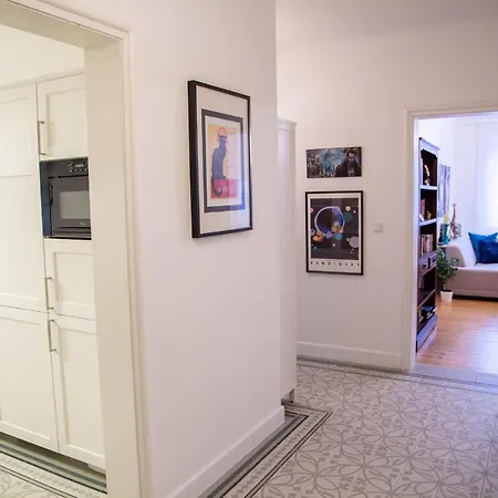 Velky 3-izbovy Bratislava-stare Mesto Апартаменты