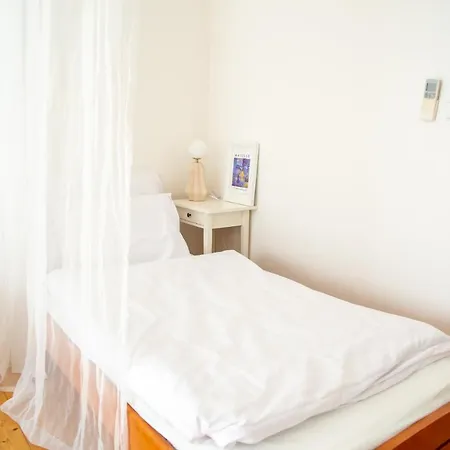 Veľký 3-izbový Bratislava-staré Mesto