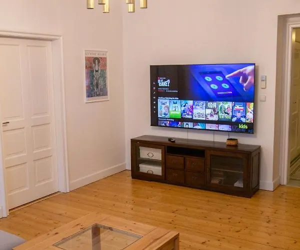 Velky 3-izbovy Bratislava-stare Mesto * Bratislava